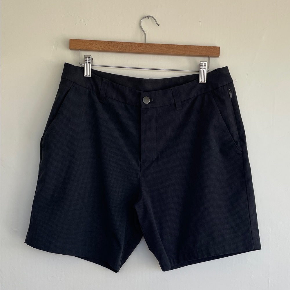Lululemon ABC Classic-Fit Short 7" WovenAir size 31